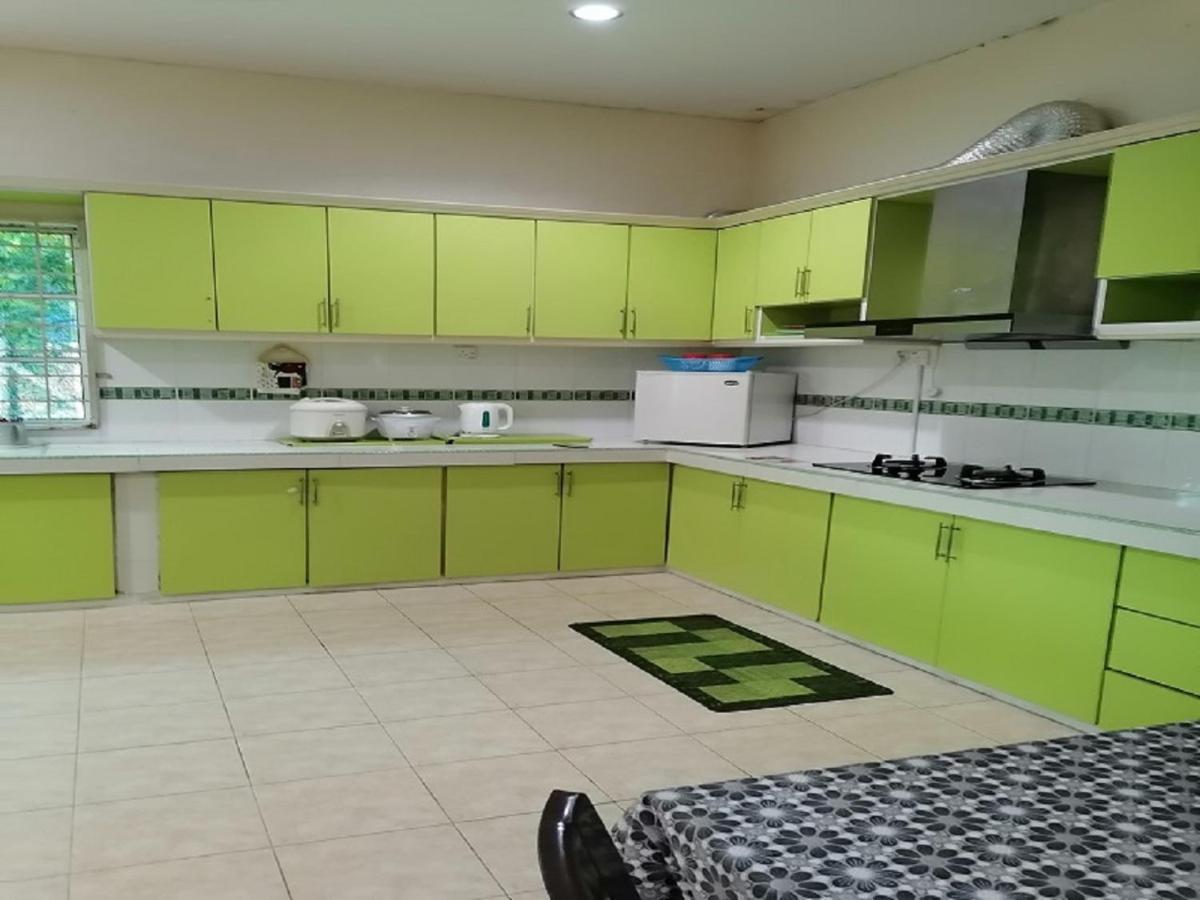Bukit Baru Homestay Melaka Zewnętrze zdjęcie