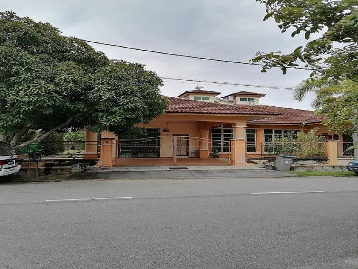 Bukit Baru Homestay Melaka Zewnętrze zdjęcie